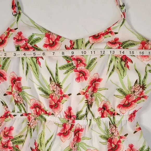 Forever21  Floral jumpsuit Sz M - Picture 3 of 7